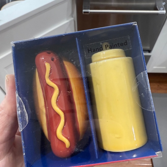 Other - Hot Dog and Mustard Salt and Pepper Shaker Set